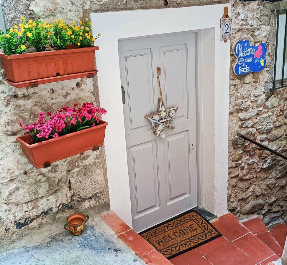 A Casa Di Fede Apartamento Dolceacqua Exterior foto